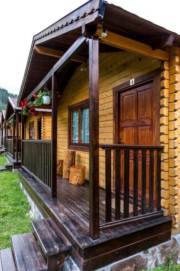 Casutele Suhardul Mic Vila Lacu Rosu Exterior foto